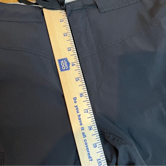 Mountain Hardwear Convertible Hiking Pants size 6 black - Picture 10 of 14